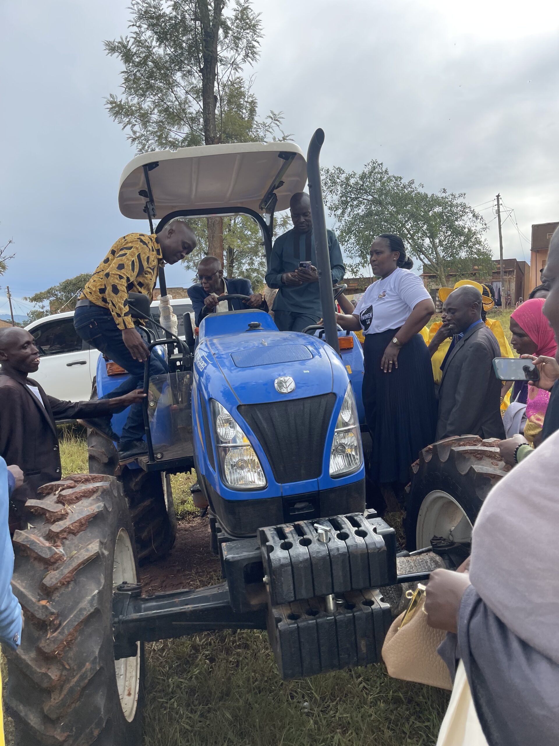 Hon Mary Begumisa 